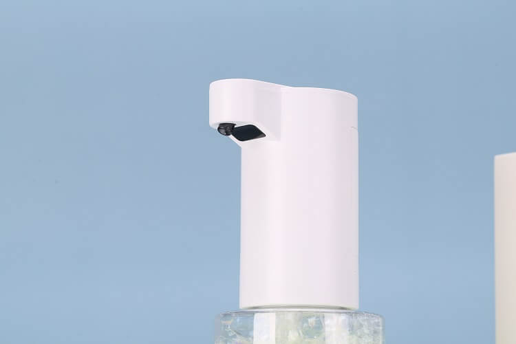 Y-350 Automatic Soap Dispenser detail view
